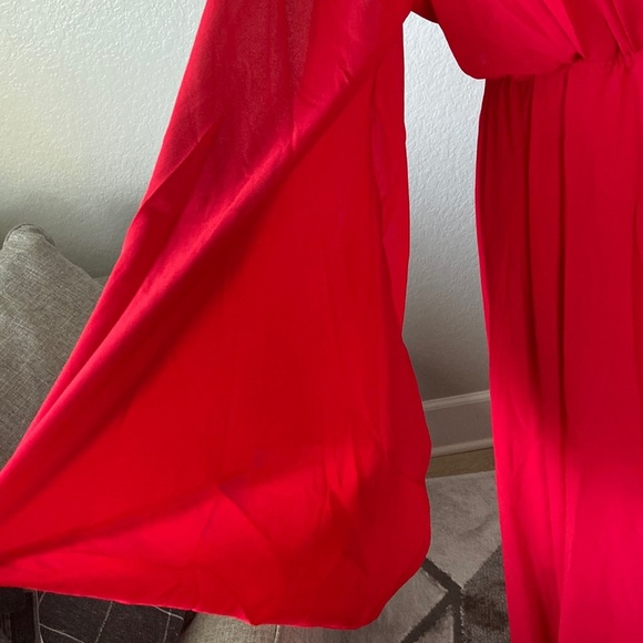 Meghan La long Kimono sleeve Maxi Dress in cherry red - Picture 5 of 10